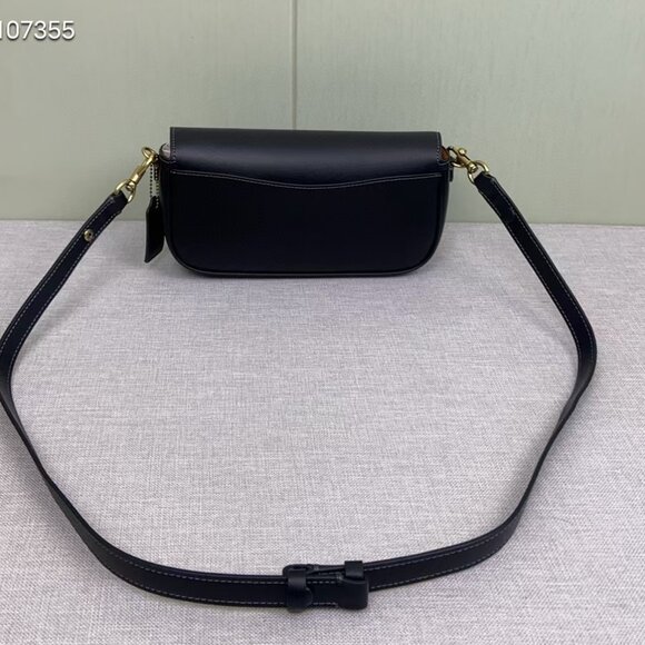 The Coach Brook Chain bag - Picture 3 of 7